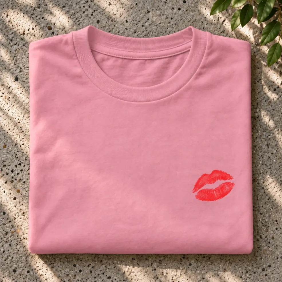 Scarlet Kiss T-Shirt